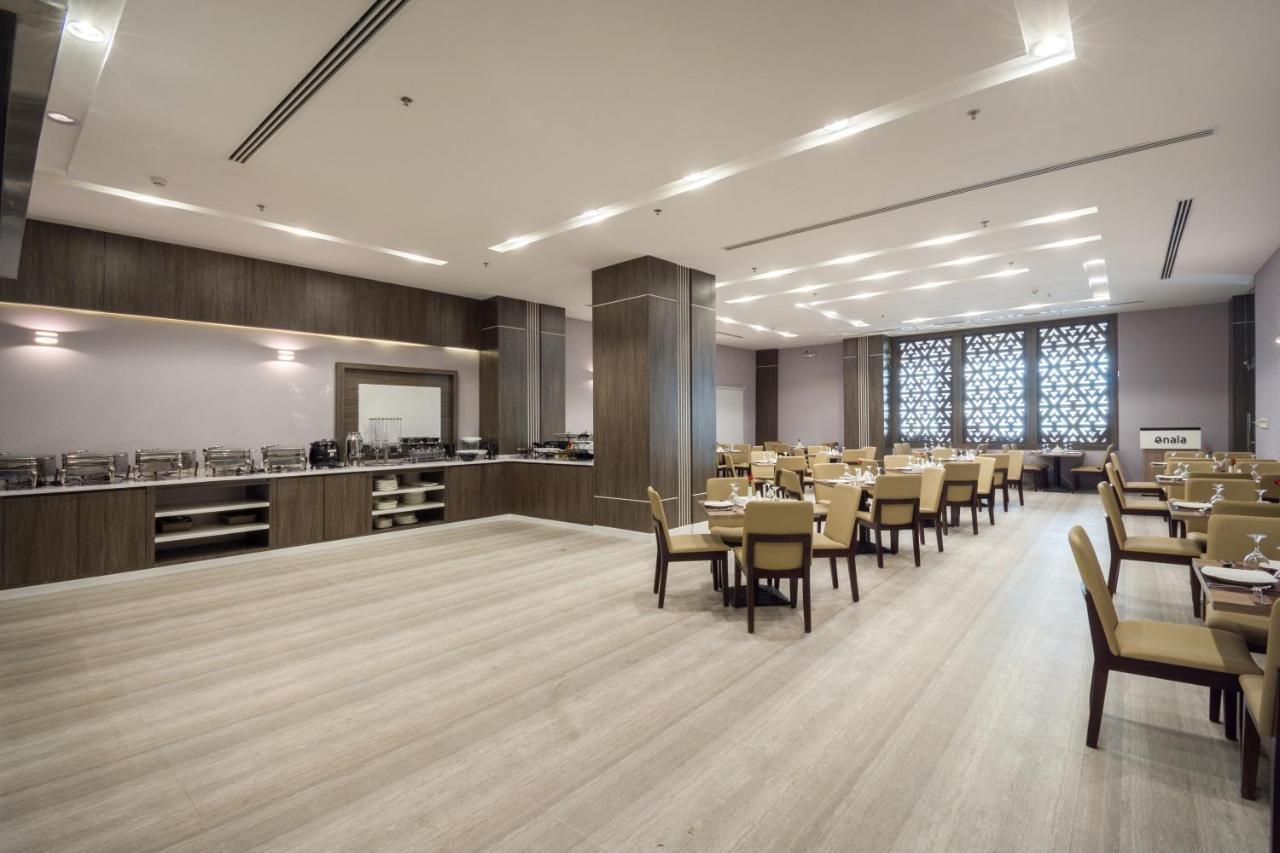 Enala Hotel - อัลโคห์บาร์ ภายนอก รูปภาพ